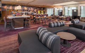 Courtyard By Marriott Fairfax Fair Oaks